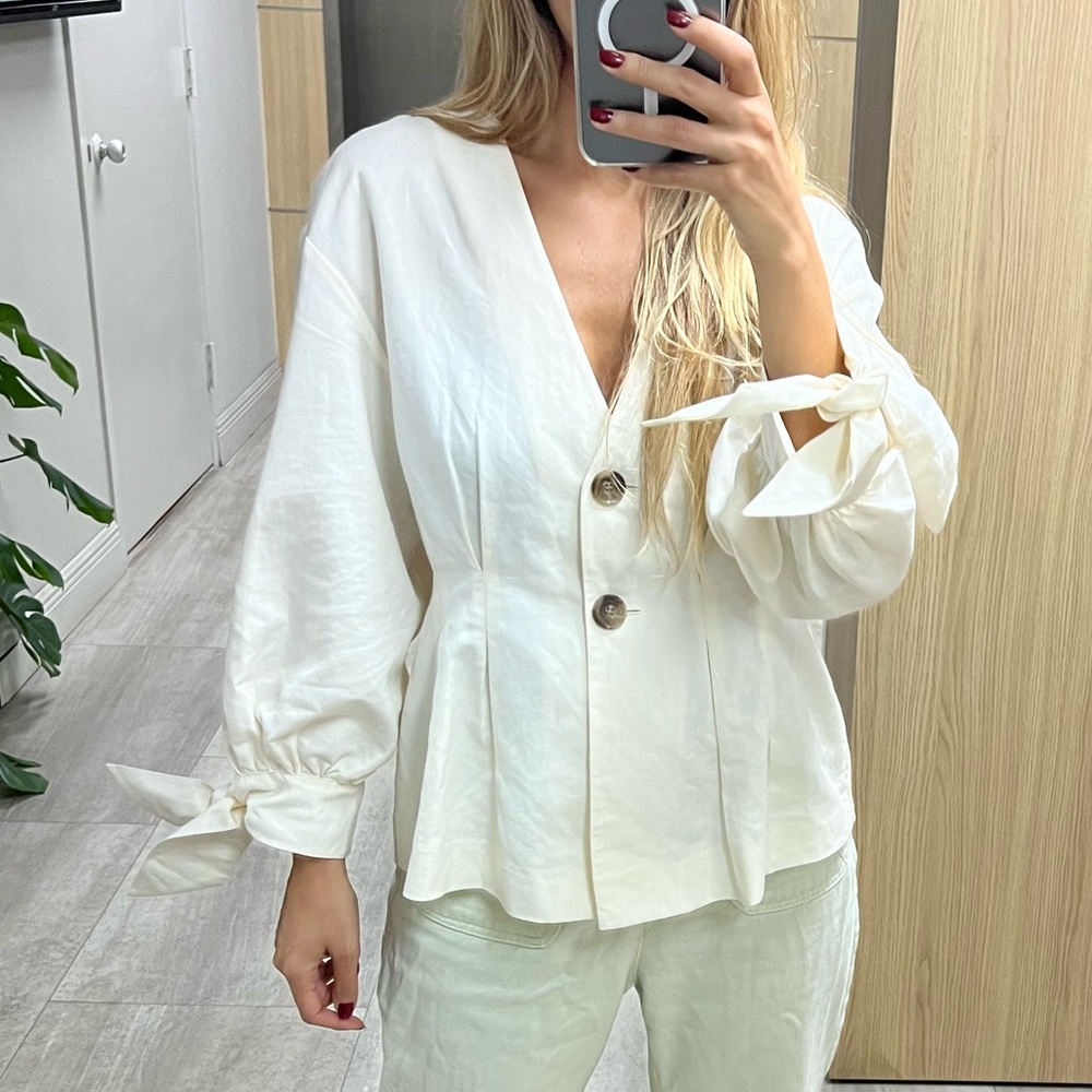 Zara White Bubble Sleeve Top
